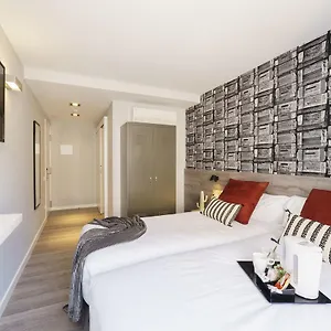 hostal-wander.catalonia-hotels.com/